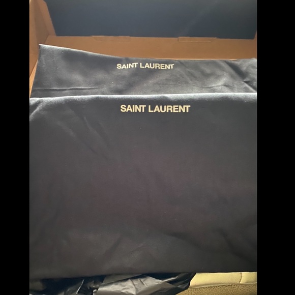 Saint Laurent 42 equivalent to 12 in men’s US size - Picture 12 of 14